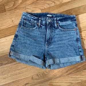 Old Navy OG Short Size 4